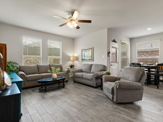 270 Lunayena Road, Rhome, TX 76078