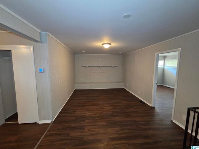 1513 29TH AVENUE N, Hueytown, AL 35023