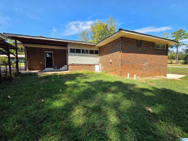 1513 29TH AVENUE N, Hueytown, AL 35023