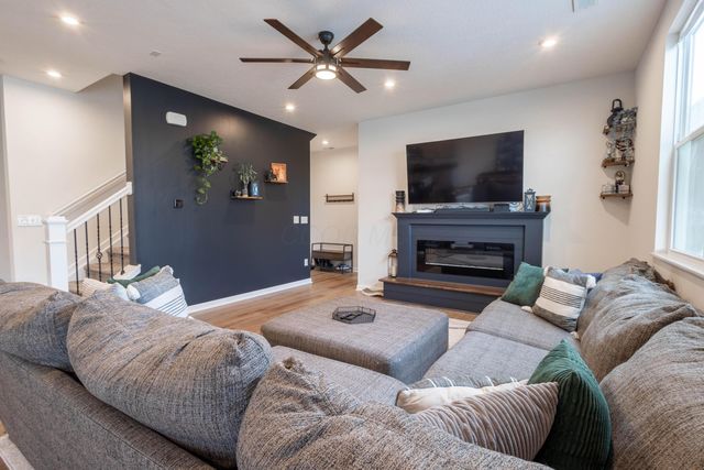 234 Dowler Drive, South Bloomfield, OH 43103