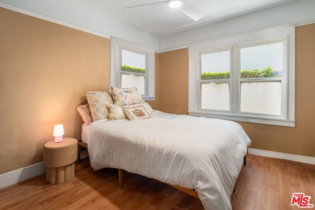 4354 Prospect Avenue, Los Angeles, CA 90027