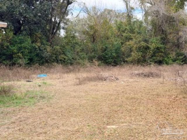 3215 & 3219 N Hayne St, Pensacola, FL 32503