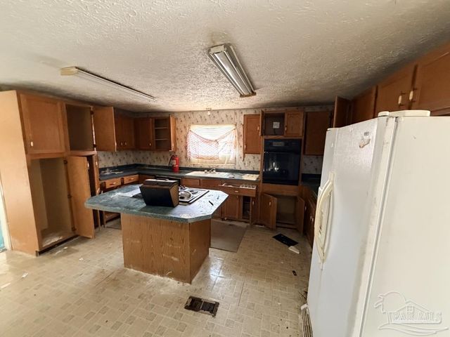 3215 & 3219 N Hayne St, Pensacola, FL 32503