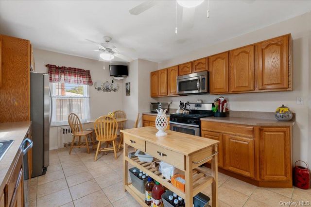 2487 Arthur Court, Oceanside, NY 11572