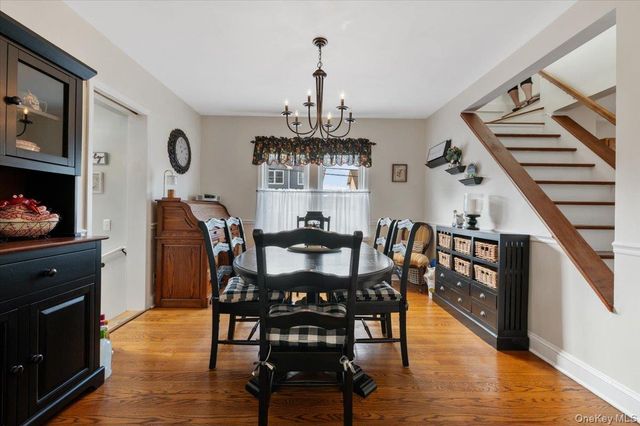 2487 Arthur Court, Oceanside, NY 11572