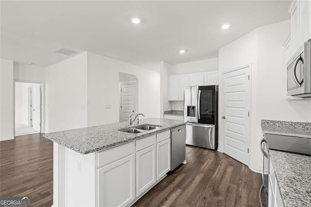 166 Champlain Road, Hoschton, GA 30548