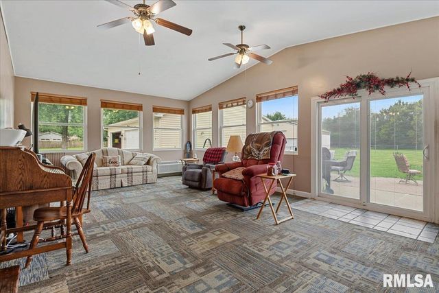 3326 Brickler Road, Springfield, IL 62707