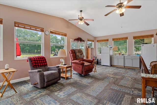 3326 Brickler Road, Springfield, IL 62707