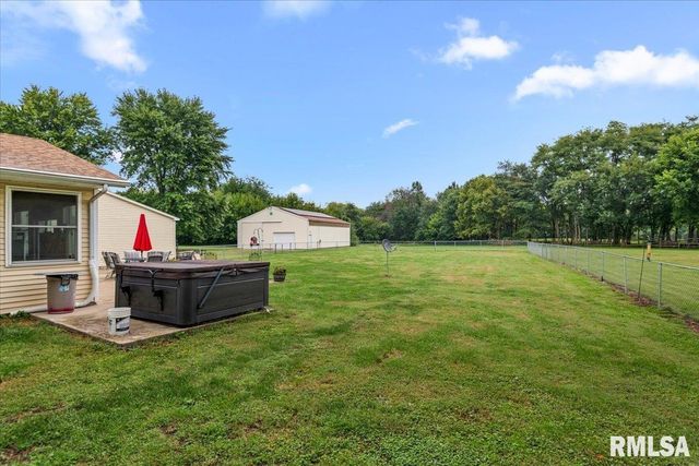 3326 Brickler Road, Springfield, IL 62707