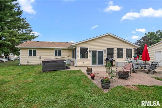 3326 Brickler Road, Springfield, IL 62707