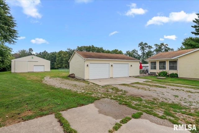 3326 Brickler Road, Springfield, IL 62707