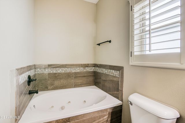 14193 CHARLES POLLOCK Avenue, El Paso, TX 79938