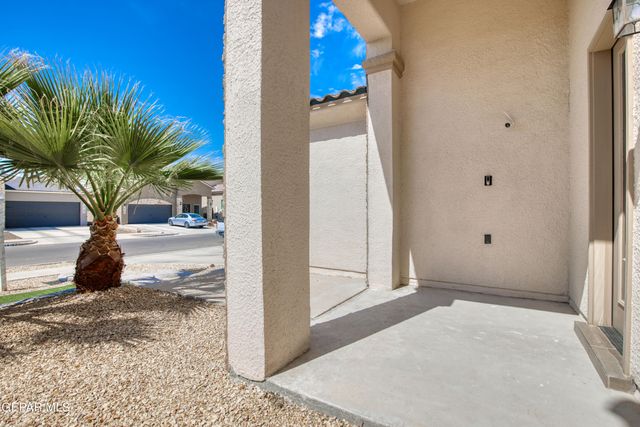 14193 CHARLES POLLOCK Avenue, El Paso, TX 79938