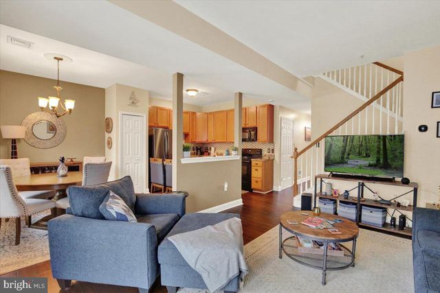 5 EMILY CT, Reading, PA 19606