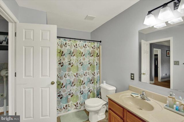 5 EMILY CT, Reading, PA 19606