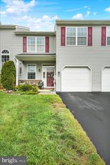5 EMILY CT, Reading, PA 19606