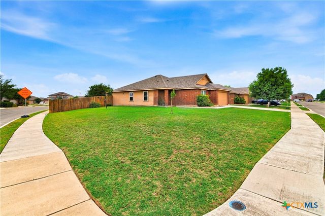 1437 Birmingham Drive, Seguin, TX 78155