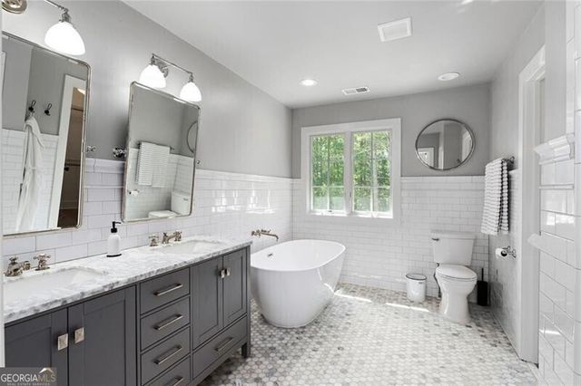 7600 Barnes Road, Chattahoochee Hills, GA 30268