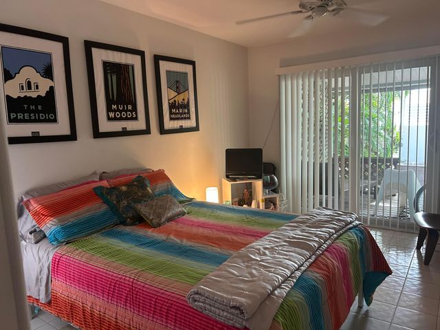 128 Venetian Drive, Delray Beach, FL 33483