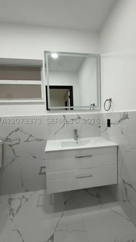 13926 SW 14th St, Miami, FL 33184