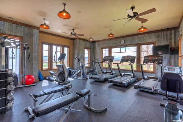 92 W VILLAGE CT, Midway, UT 84049