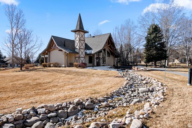 92 W VILLAGE CT, Midway, UT 84049