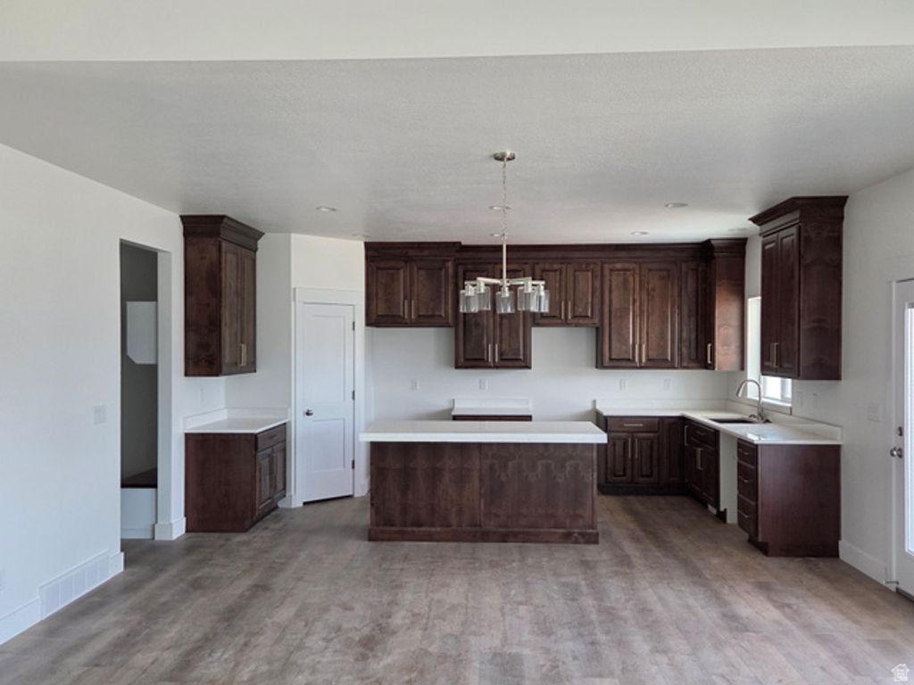 1263 N 2770 W, Clinton, UT 84015 — photo 2