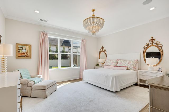 353 BUBBY DR, Collierville, TN 38017