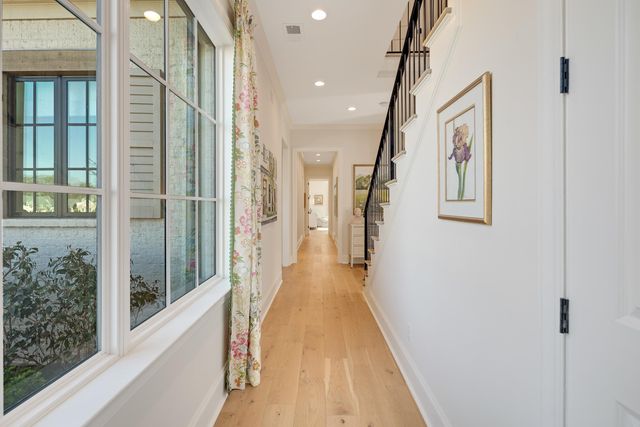 353 BUBBY DR, Collierville, TN 38017