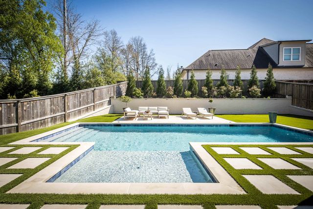 353 BUBBY DR, Collierville, TN 38017