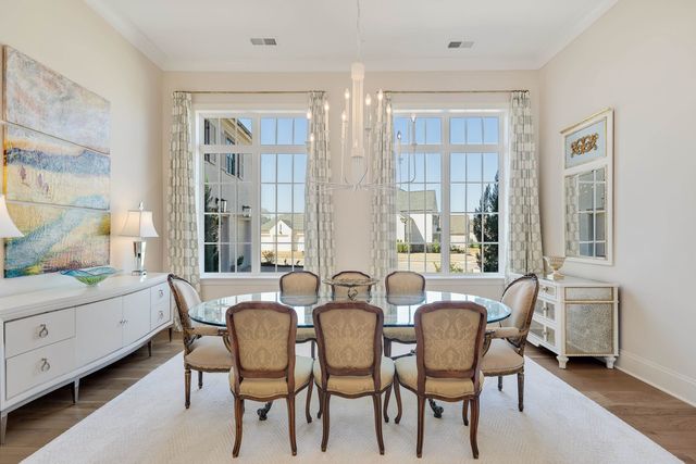 353 BUBBY DR, Collierville, TN 38017