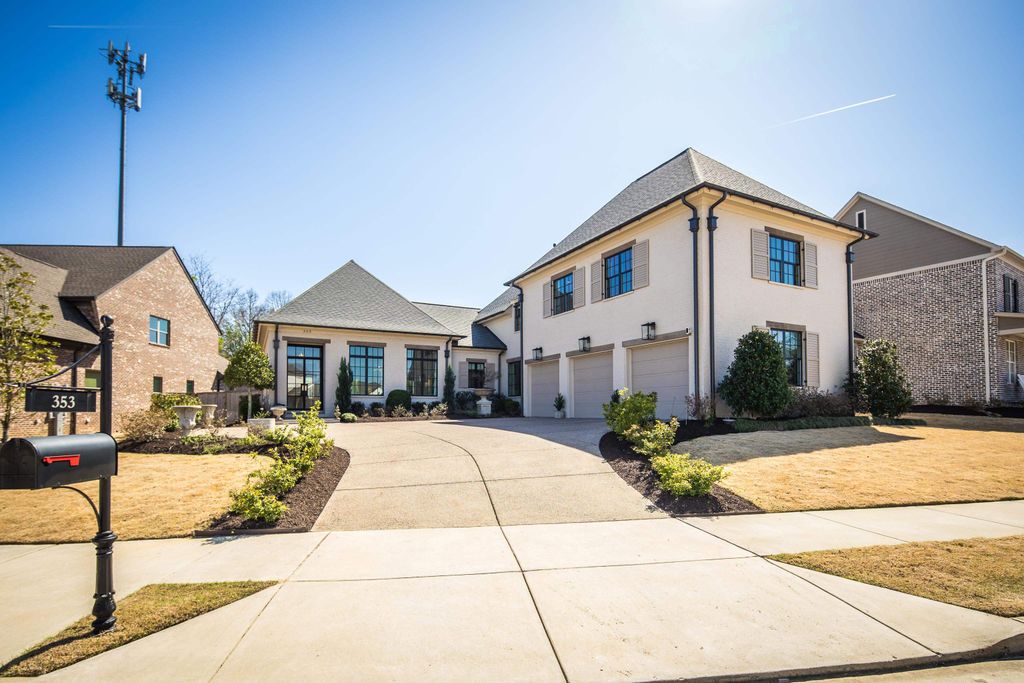 353 BUBBY DR, Collierville, TN 38017