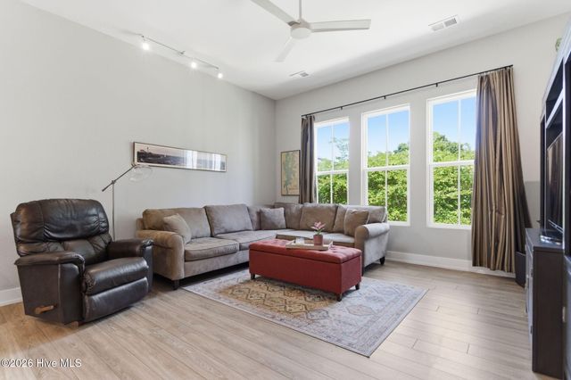 315 Hendrix Lane, Wilmington, NC 28401