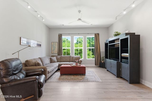 315 Hendrix Lane, Wilmington, NC 28401