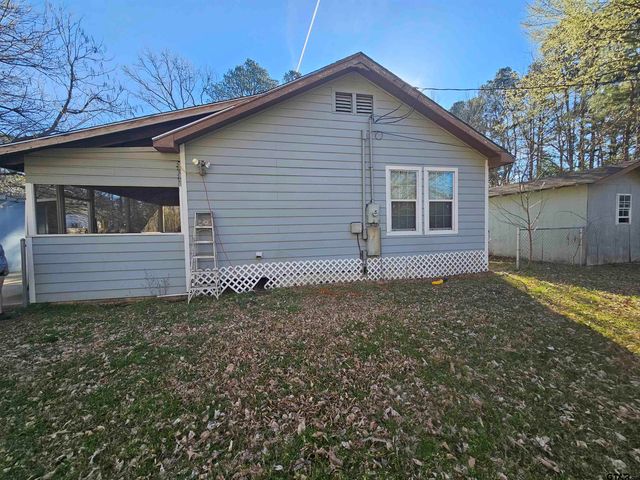 513 First St., Hawkins, TX 75765