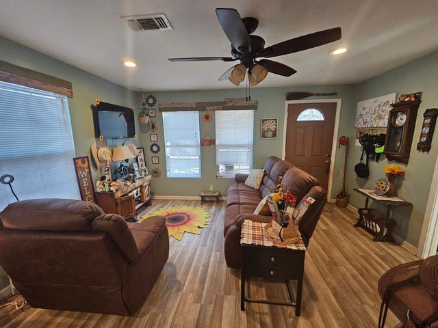 513 First St., Hawkins, TX 75765