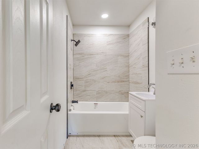 338 W 47th Place North, Tulsa, OK 74126