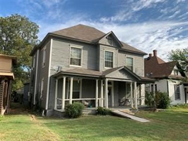 617 W Gandy Street W 3, Denison, TX 75020