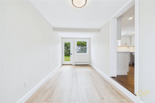 28 Eden Crest Drive, Cranston, RI 02920