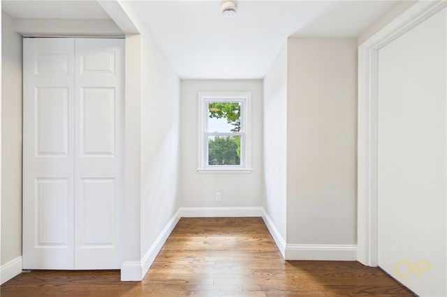 28 Eden Crest Drive, Cranston, RI 02920