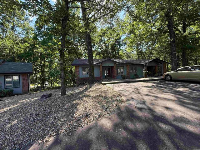 8 Cortez Lane, Hot Springs Village, AR 71909