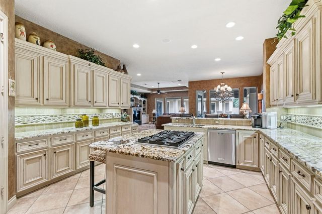 11910 Waterford Estates Court, Tomball, TX 77377
