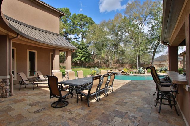 11910 Waterford Estates Court, Tomball, TX 77377