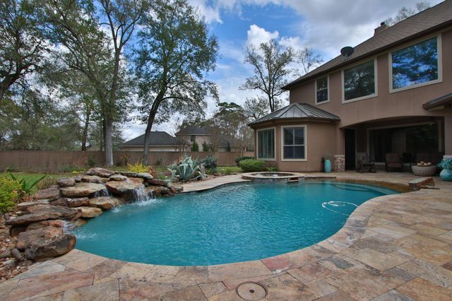 11910 Waterford Estates Court, Tomball, TX 77377