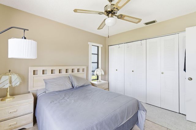 6320 Lakemont Circle, Greenacres, FL 33463