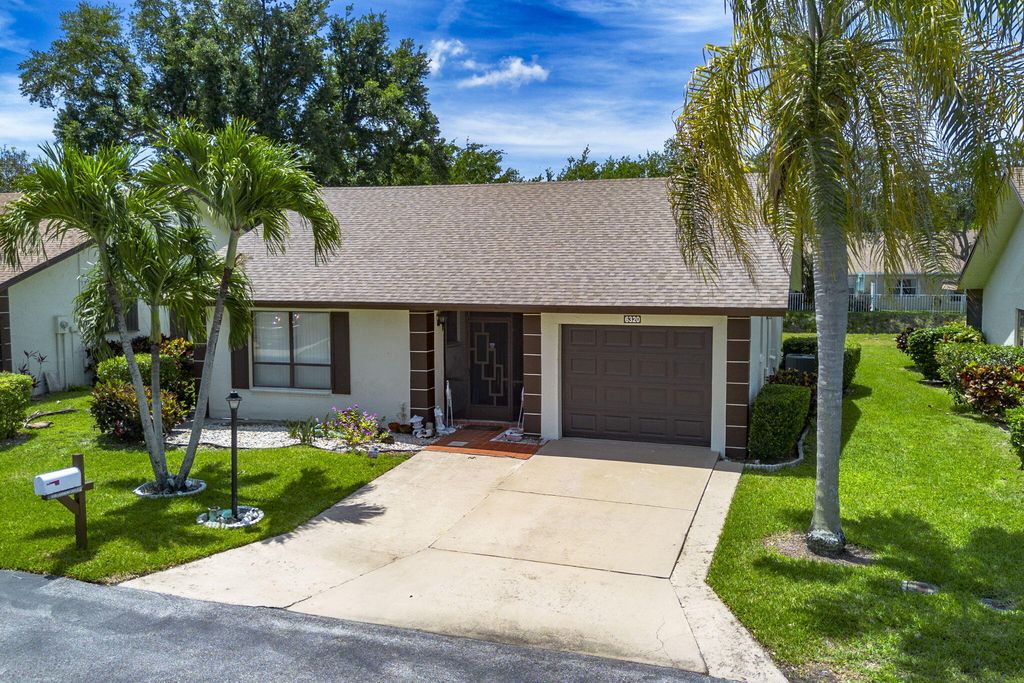 6320 Lakemont Circle, Greenacres, FL 33463