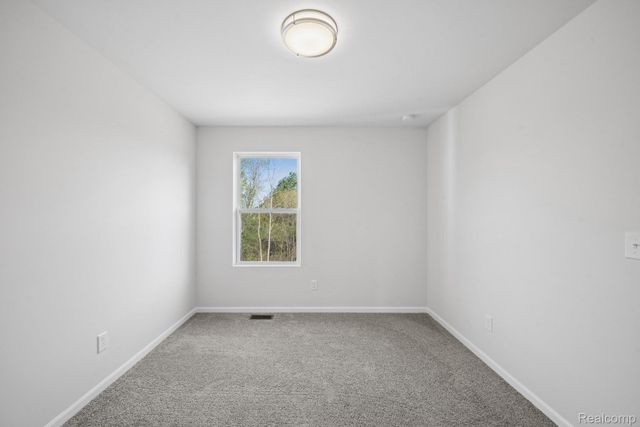 4221 Cedar Lane, Grand Blanc Charter Township, MI 48439