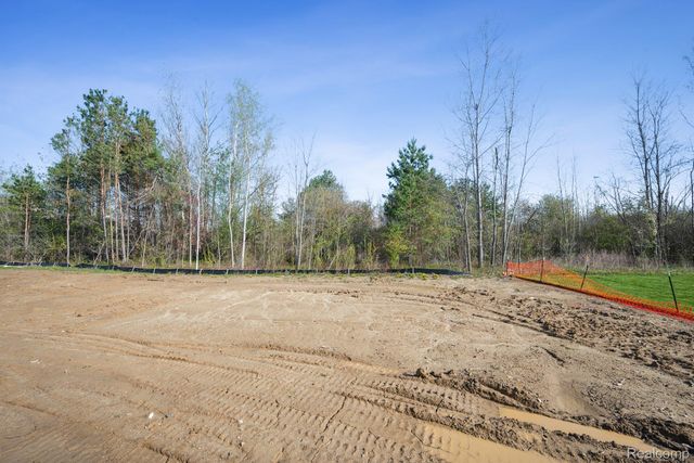 4221 Cedar Lane, Grand Blanc Charter Township, MI 48439