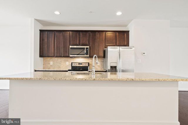 311 BLACK SKY LN, Pasadena, MD 21122