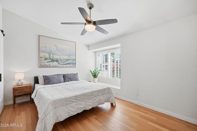 4302 E ACOMA Drive, Phoenix, AZ 85032